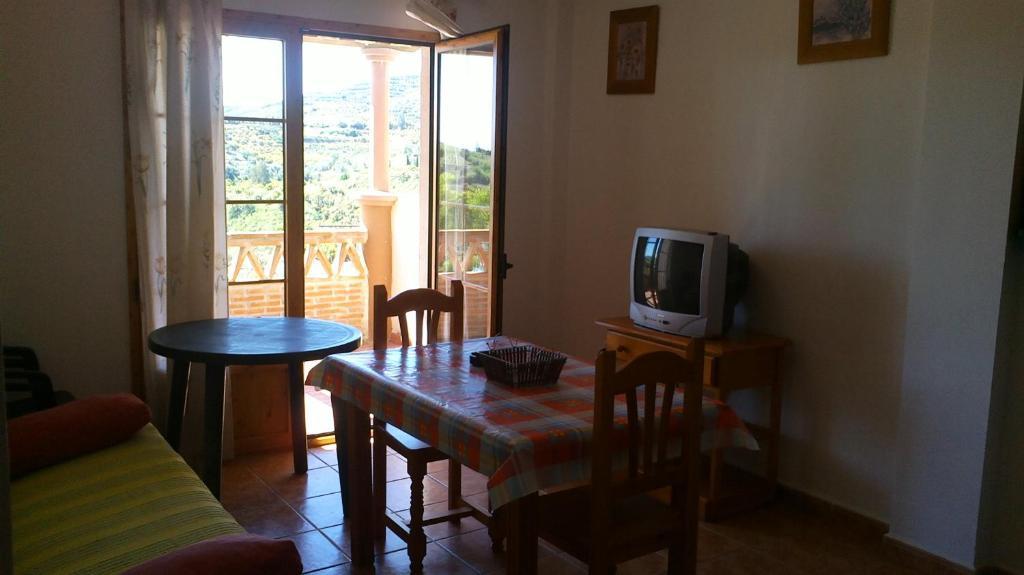 Apartamentos Las Colinas Велес Экстерьер фото